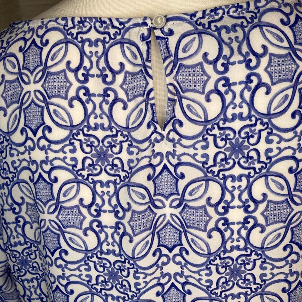 Talbots Top Blouse Blue Mosaic Print Blouse Top - Picture 3 of 9